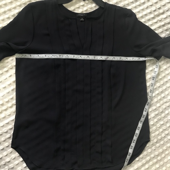 Ann Taylor Navy Flutter Sleeves Blouse with Pleats Size PS - Picture 4 of 9